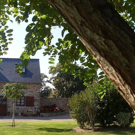 Chambres D'Hotes Les Sageais Baguer-Morvan Εξωτερικό φωτογραφία